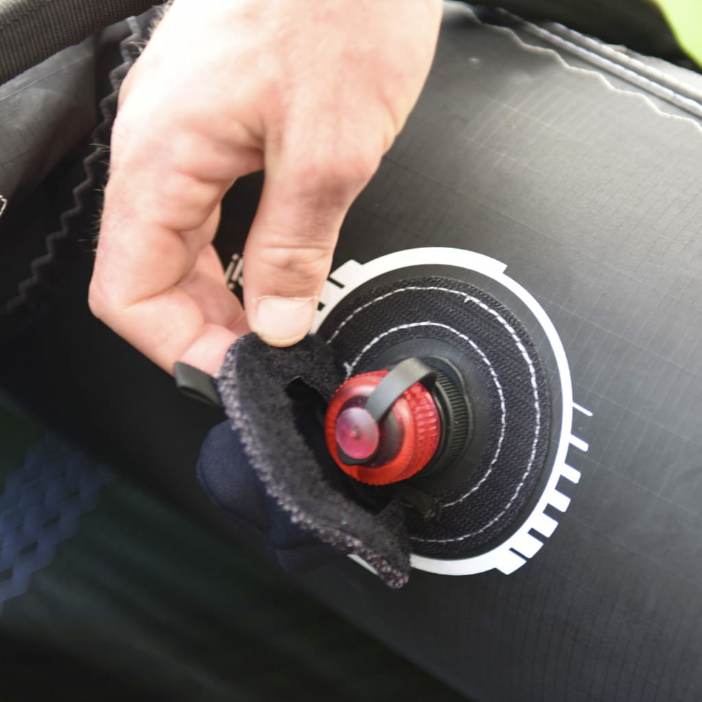 Tutorial on how to inflate a SIC Maui wingfoil wing