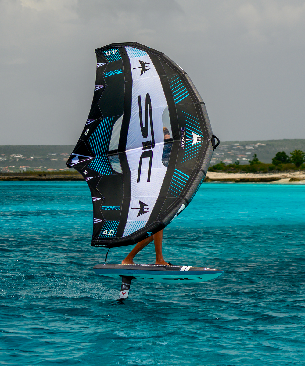 Wingfoiler with his dragon wing by the brand SICMAUI